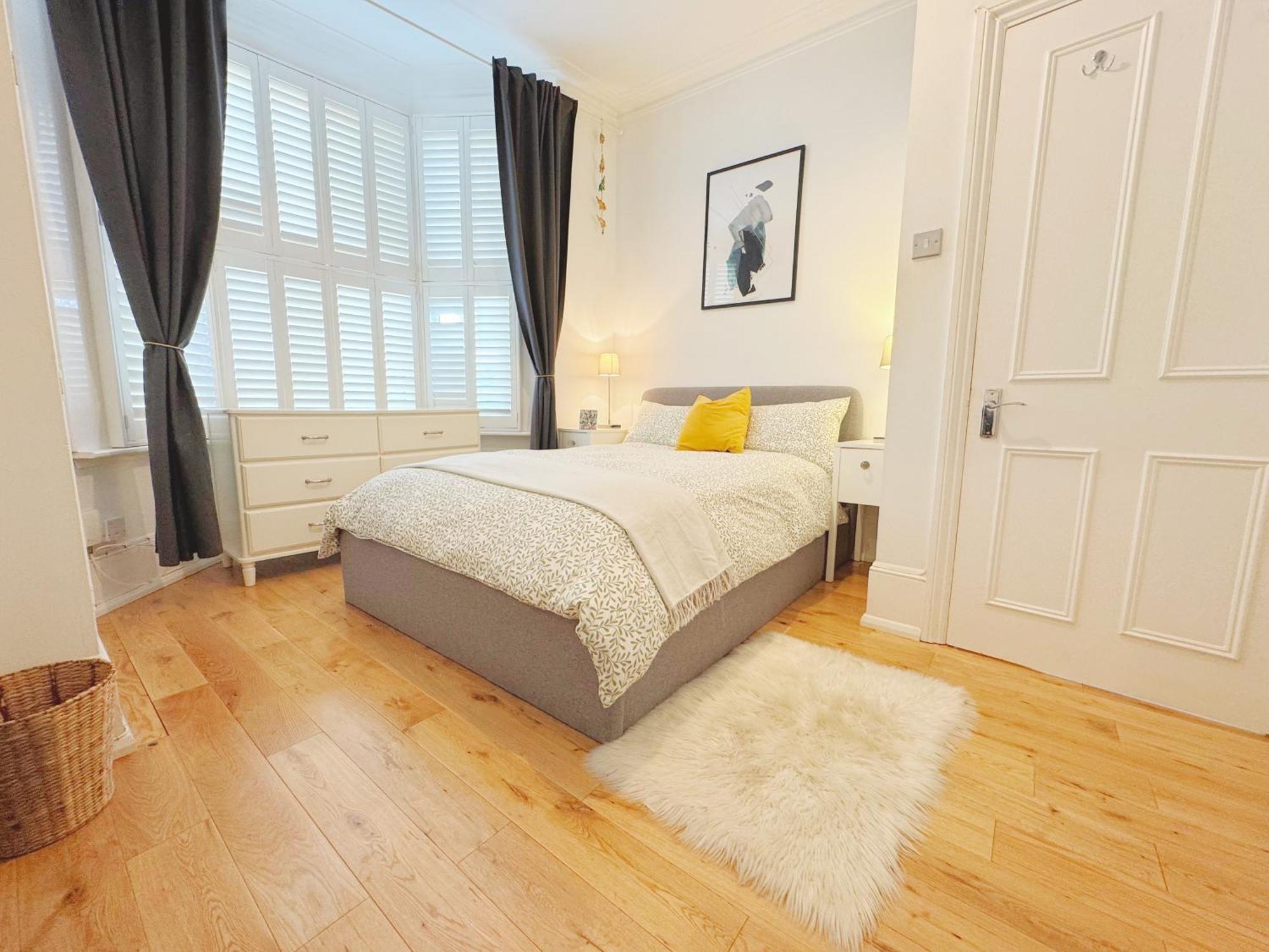 Artsy & Bright Hammersmith 1b1b, Up To 4 People Londres